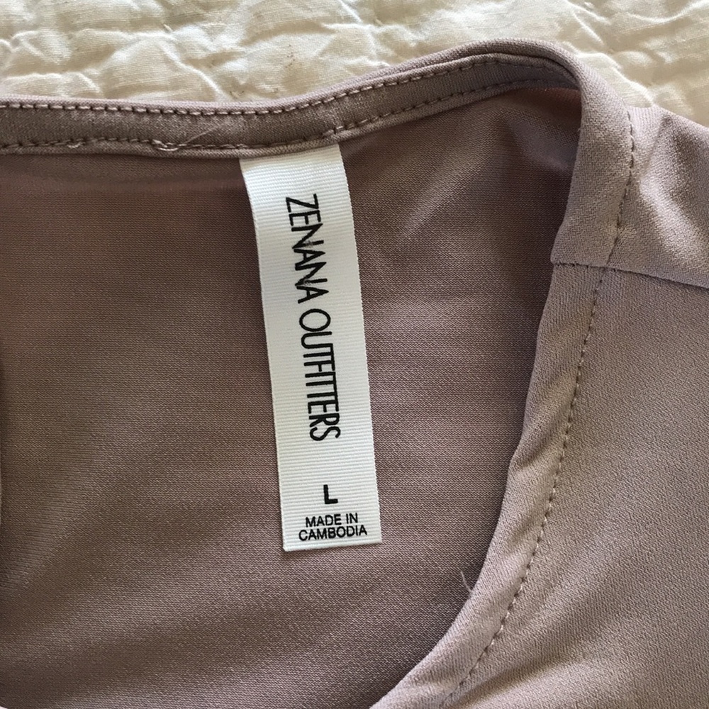 Zenana Outfitters Dressy Tank - Picture 4 of 5